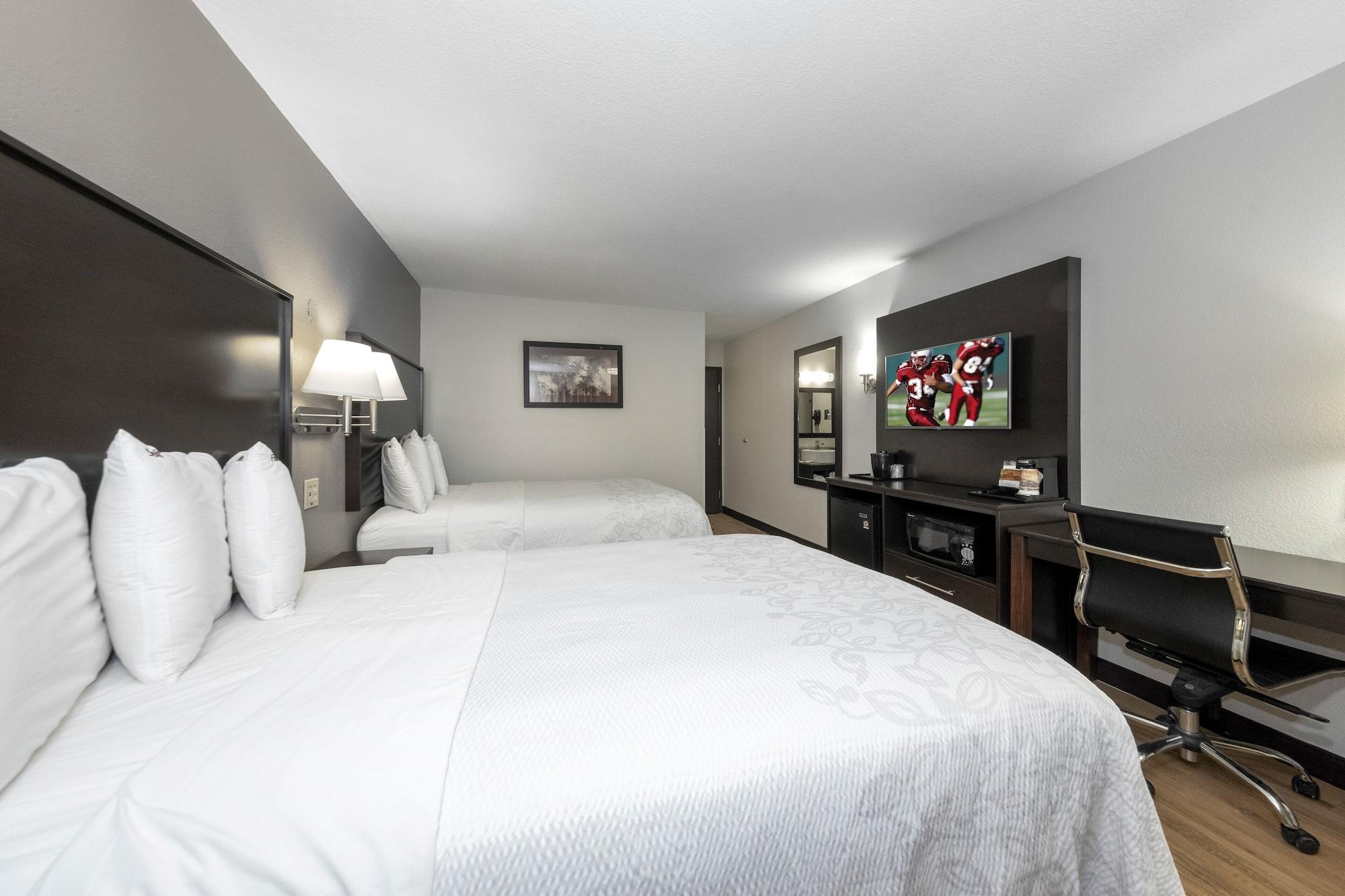 Red Roof Inn Plus+ Huntsville Extérieur photo