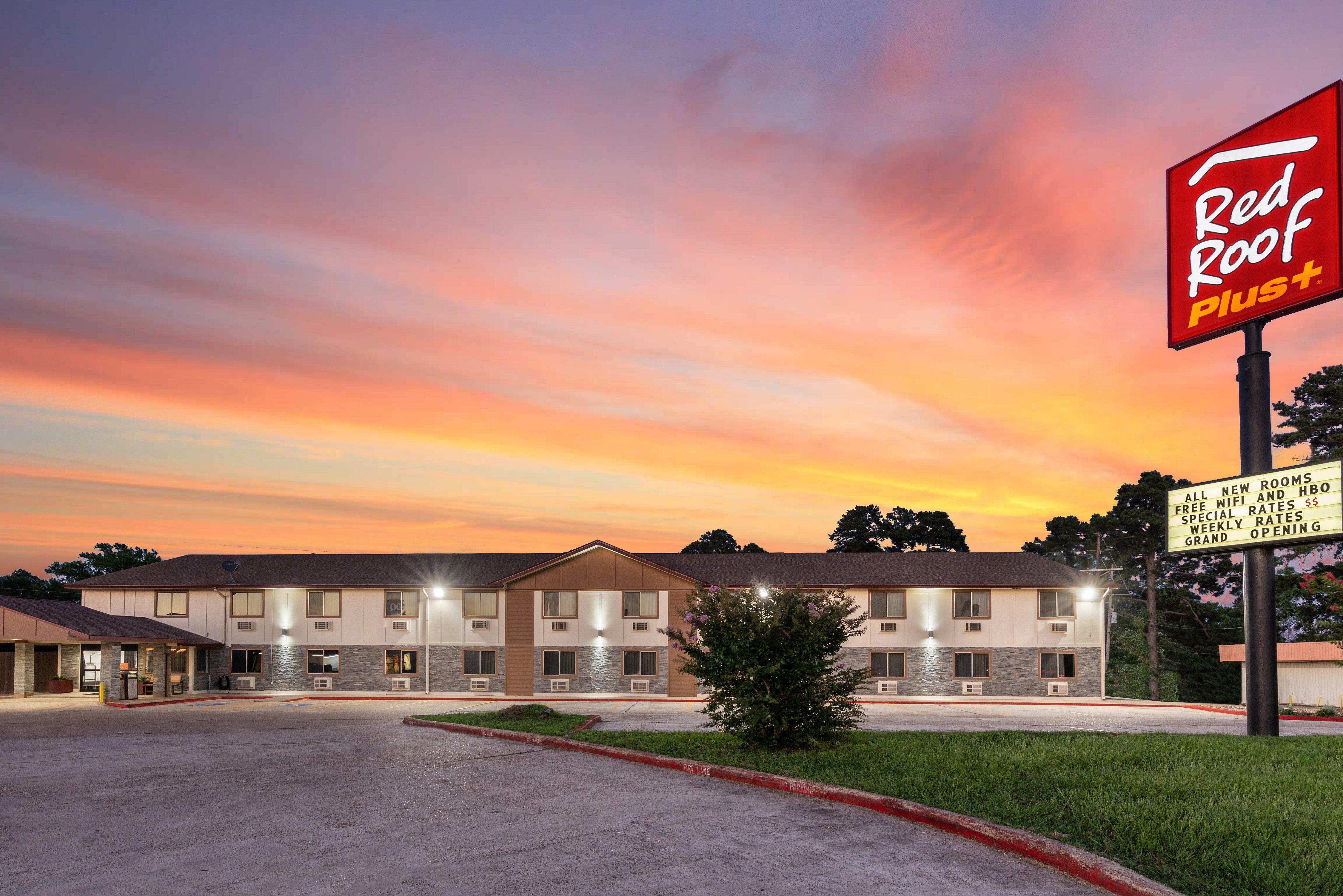 Red Roof Inn Plus+ Huntsville Extérieur photo